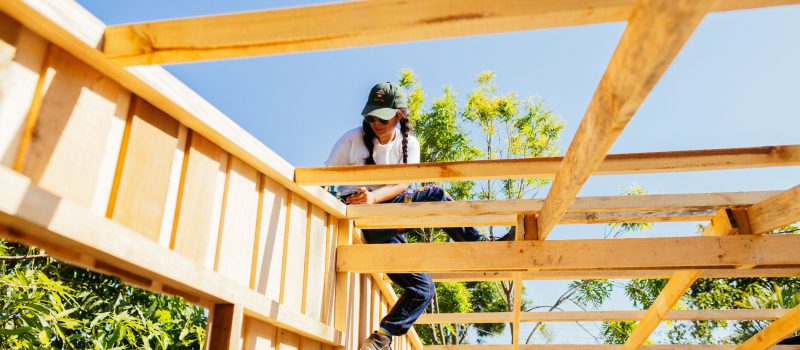 McDonald’s y TECHO construyen viviendas en Villa Canales