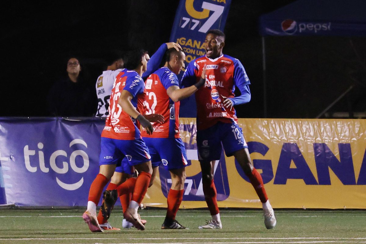 Xelajú MC asume el liderato tras la jornada 15