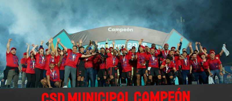 Municipal levanta su título 33 en Quetzaltenango